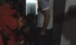 电梯被打女子爆料视频,女子被打全程曝光